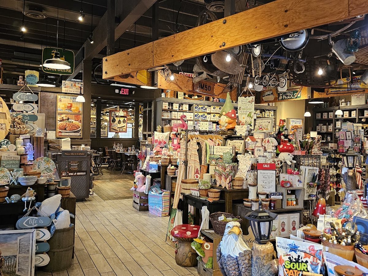 Cracker Barrel Old Country Store